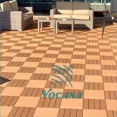 WPC Cliceáil Flooring