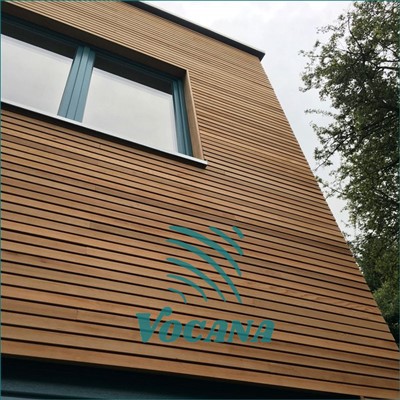 Dearadh cumhdaigh balla WPC